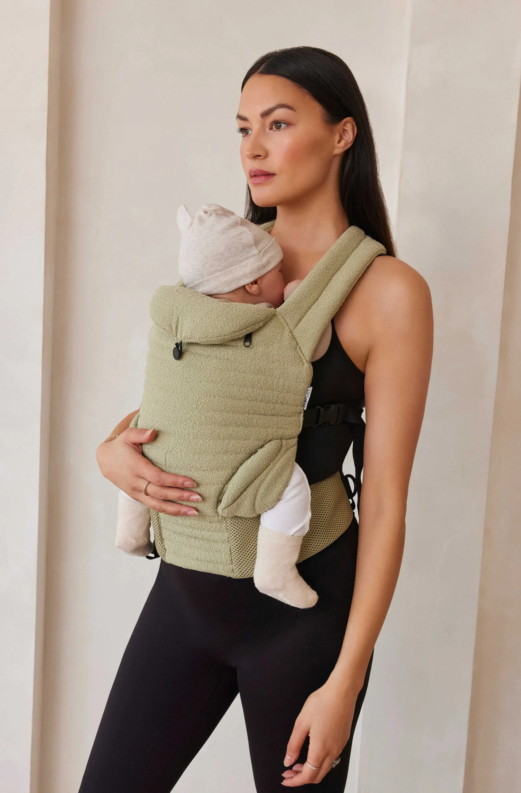 BUMPSUIT The Armadillo Baby Carrier - Matcha| The Armadillo