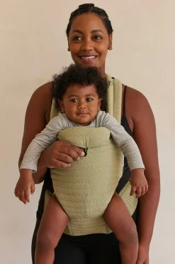 BUMPSUIT The Armadillo Baby Carrier - Matcha| The Armadillo