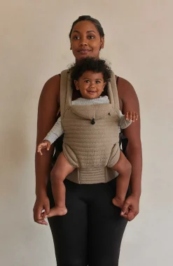 BUMPSUIT The Armadillo Baby Carrier - Oyster| The Armadillo