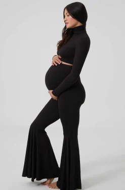 BUMPSUIT The Turtle Long Sleeve Crop Tee| Tops & Bodysuits